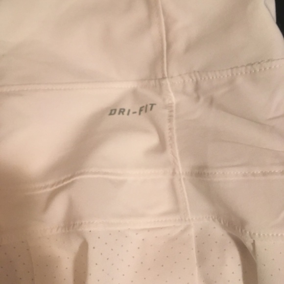 Nike size M - Picture 6 of 7